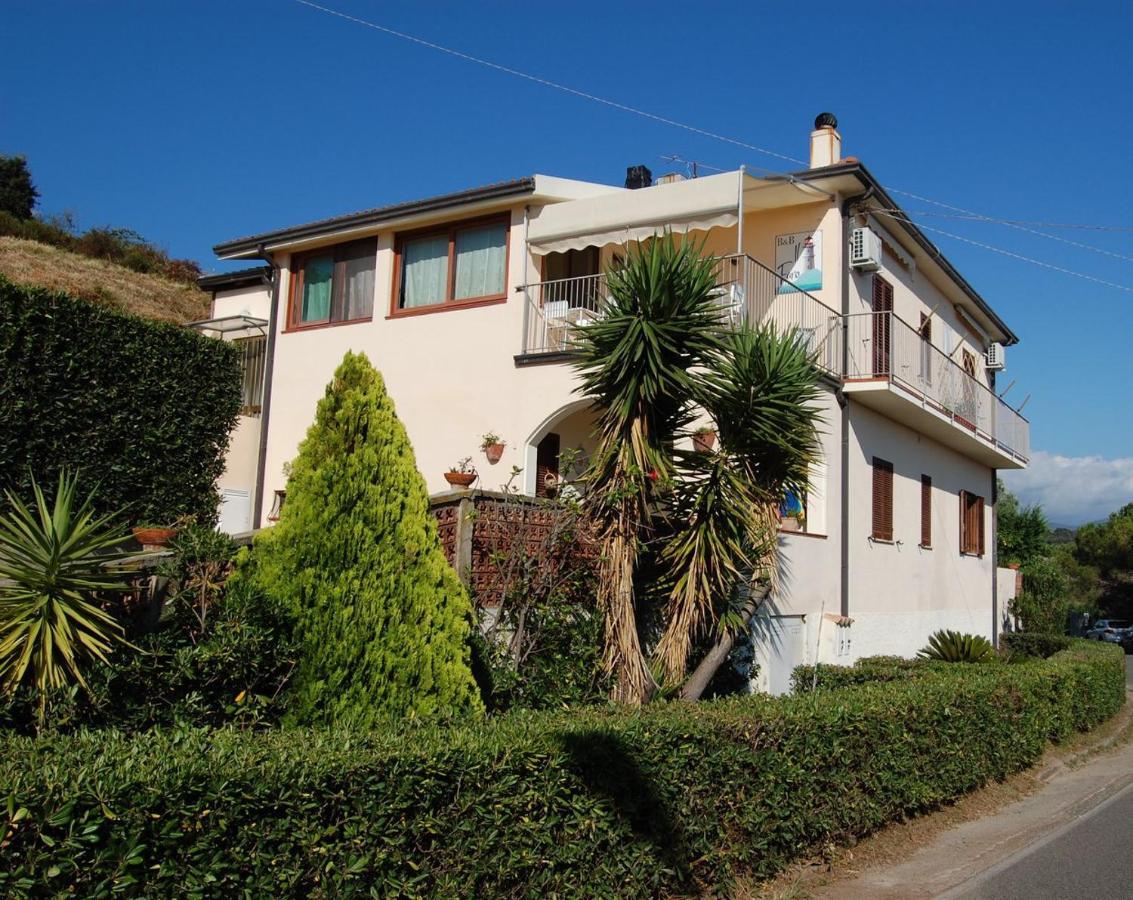 B&B Il Faro Cittadella del Capo Exterior photo